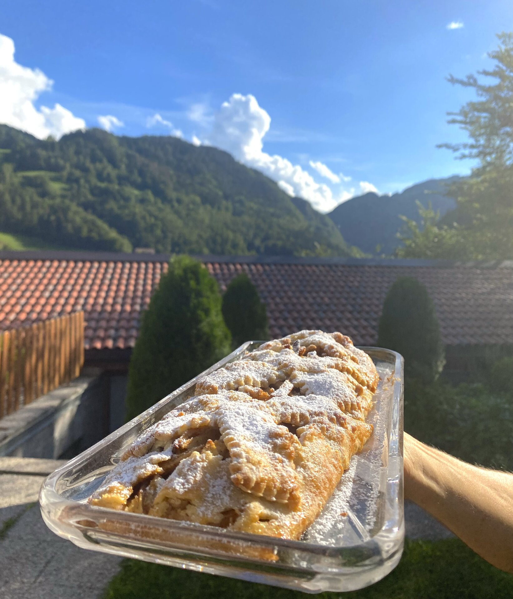 Hausgemachter Apfelstrudel