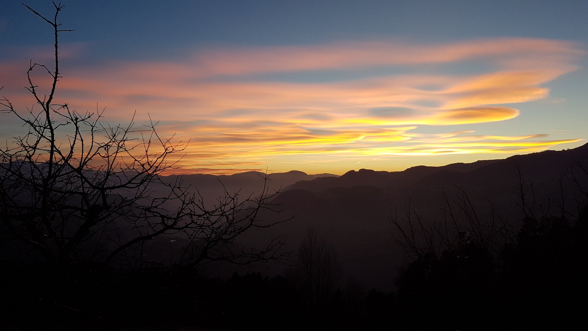 Herbstlicher Sonnenuntergang